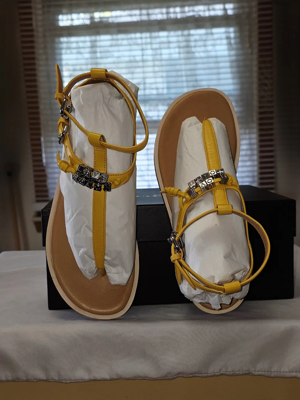 COACH Becky Semi Matte Calf Leather Sandals In Canary Size 7M - Picture 6 of 12